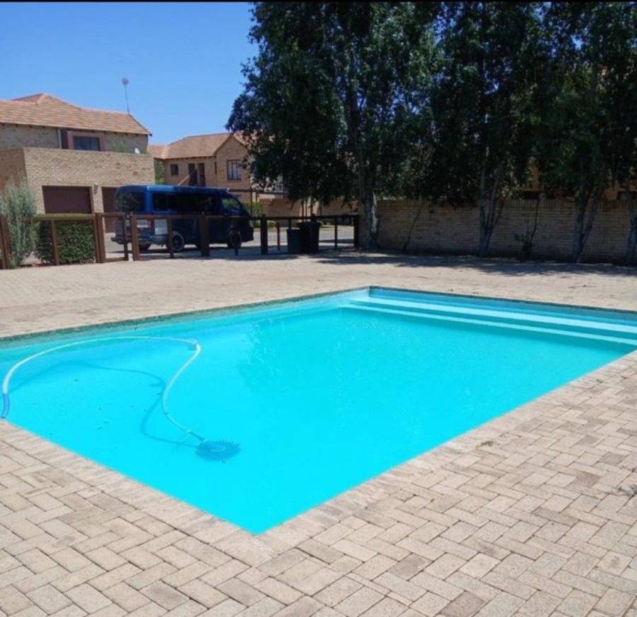 2 Bedroom Property for Sale in Wilgehof Free State